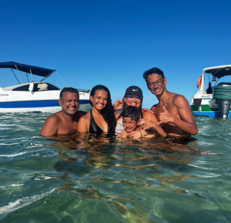 Familia
